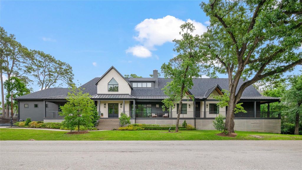 Photo of 514 White Wing Lane, Houston, TX 77079 (MLS # 46317484)