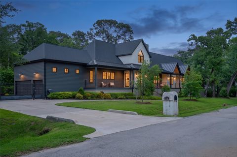 Photo of 514 White Wing Lane, Houston, TX 77079 (MLS # 46317484)