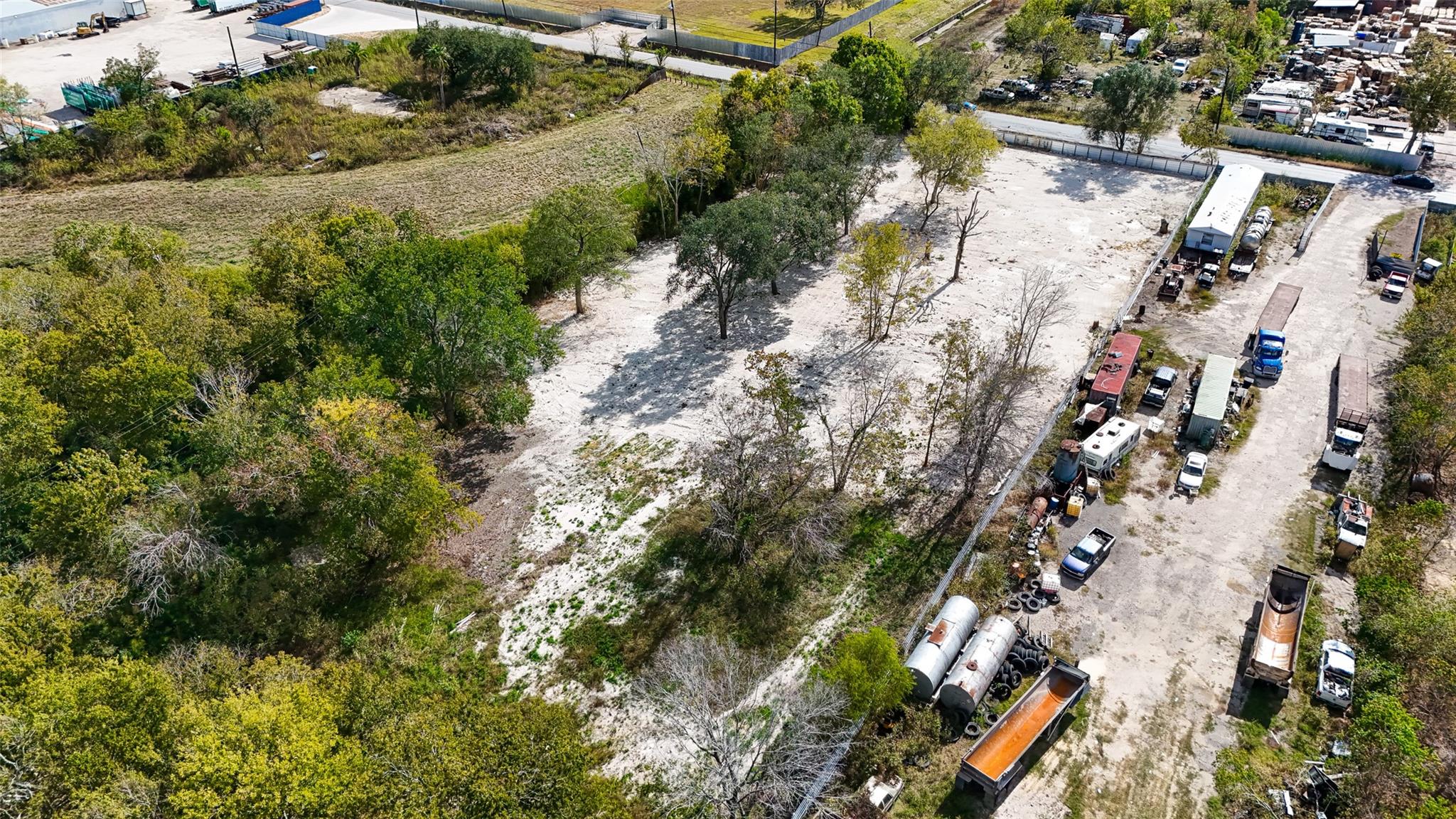 5033 S Acres Drive