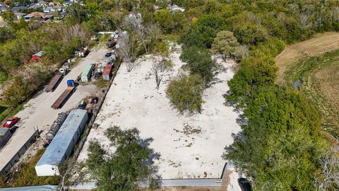 Photo of 5033 S Acres Drive, Houston, TX 77048 (MLS # 87392077)