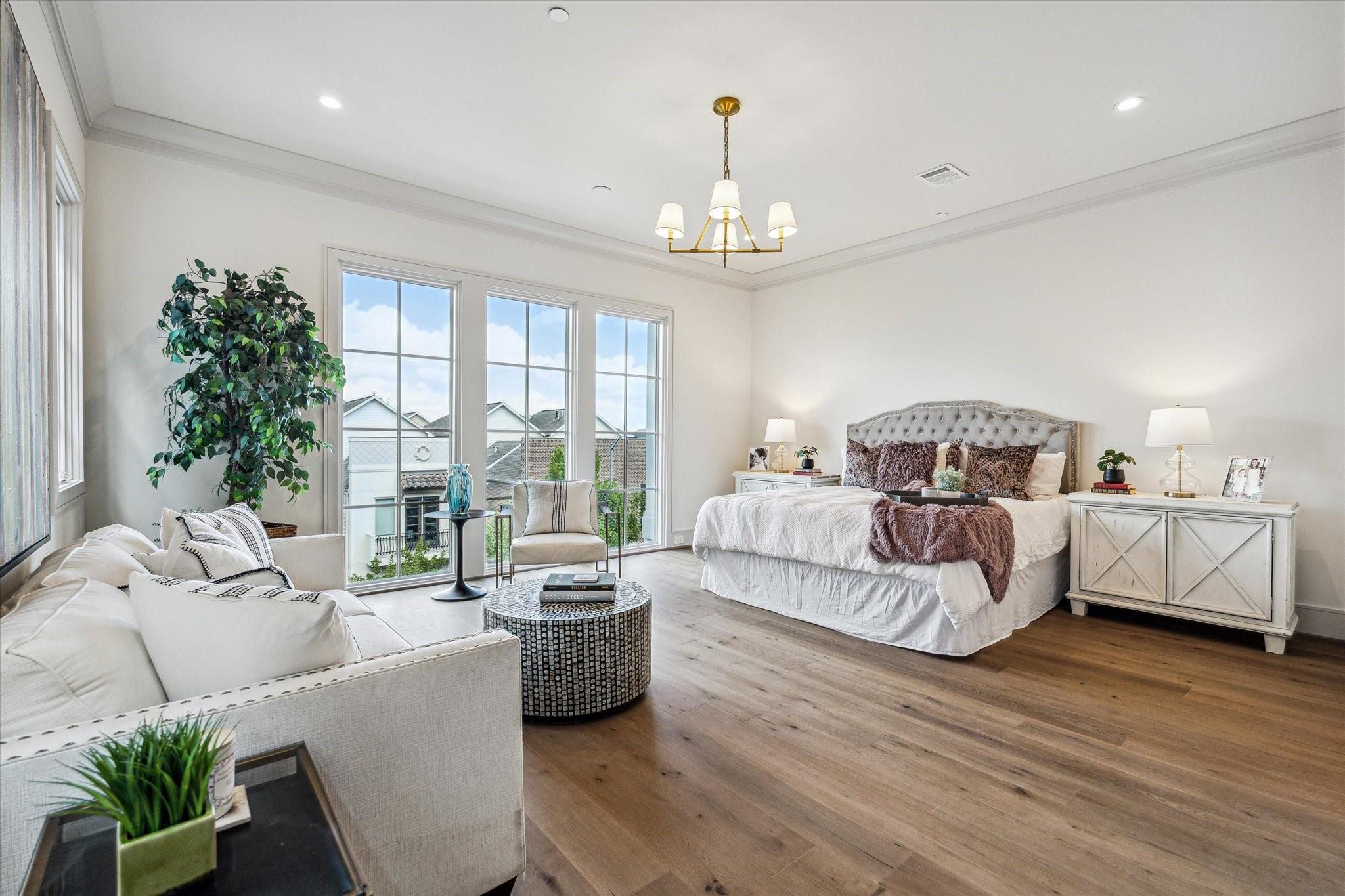 1215 W Pierce Street