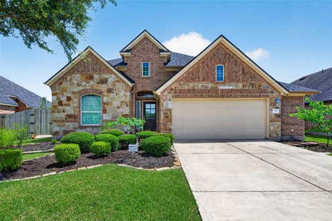 Homes For Sale - 19127 Cannon Hills Lane<br/> Fort Bend County, Richmond, TX 77407