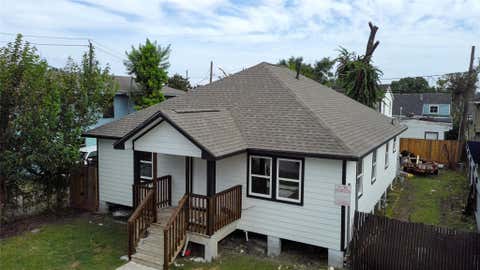 Photo of 7828 Keller Street, Houston, TX 77012 (MLS # 96551483)