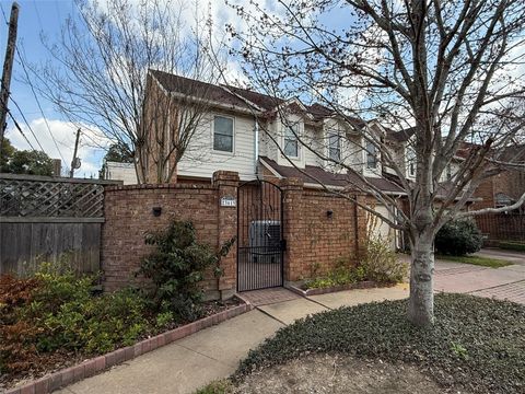 Photo of 3619 Mulberry Street, Houston, TX 77006 (MLS # 8564496)