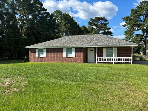 Photo of 276 County Road 2234 2, Cleveland, TX 77327 (MLS # 73570557)