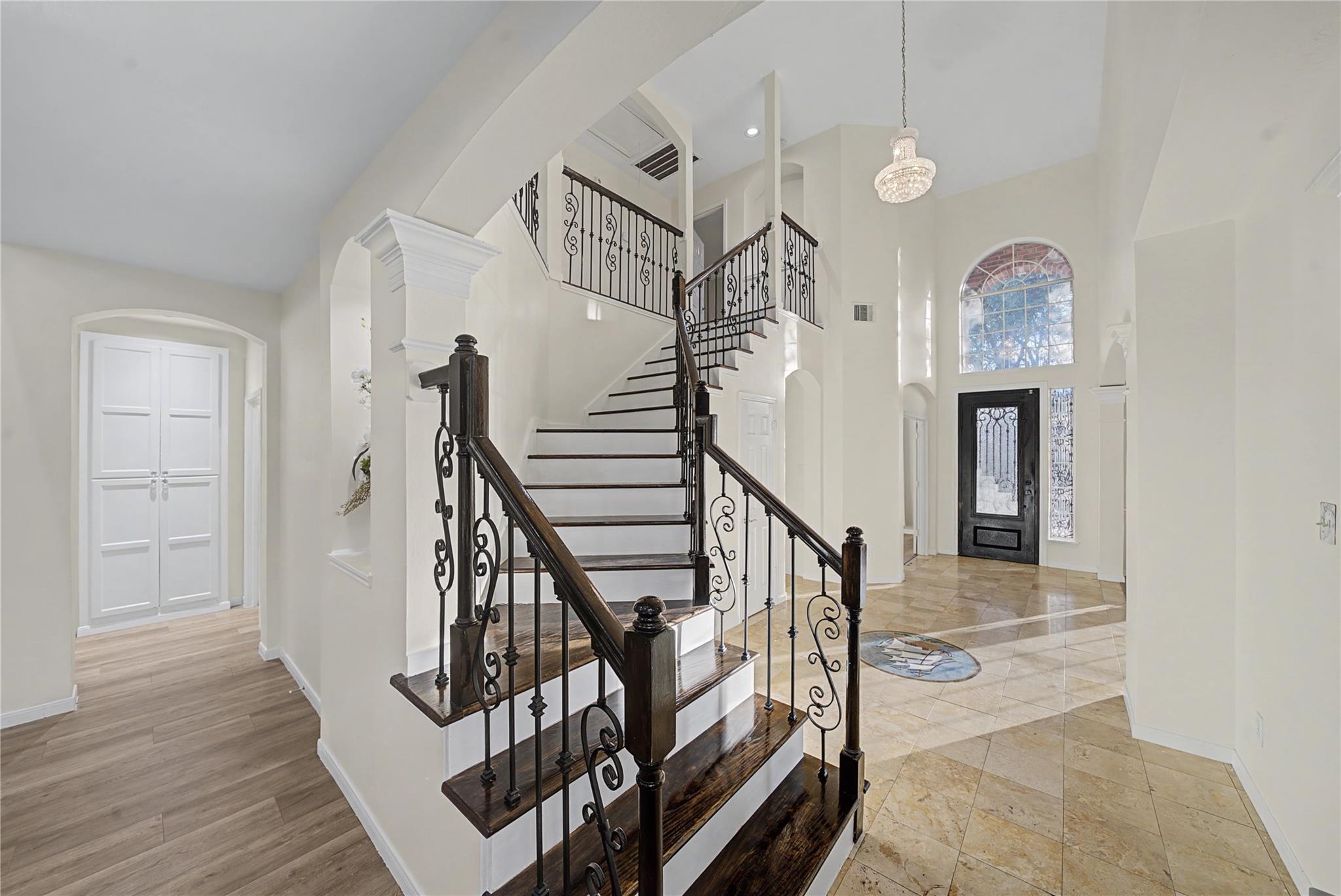 6339 Canyon Chase Drive