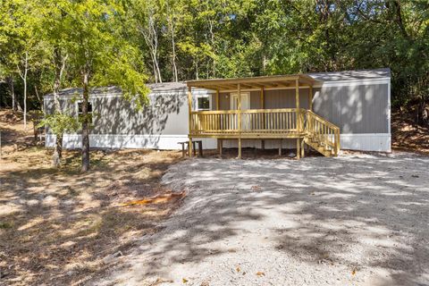 Photo of 702 10th Street, Huntsville, TX 77320 (MLS # 93929290) Photo of 702 10th Street, Huntsville, TX 77320 (MLS # 93929290)