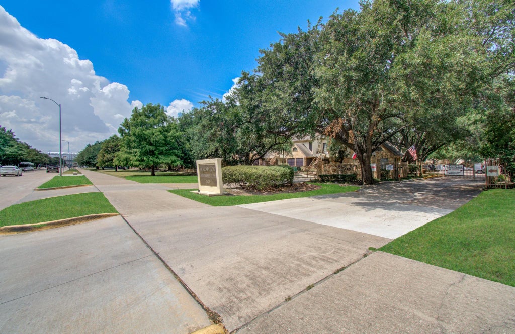 Photo of 2425 Holly Hall Street #D56, Houston, TX 77054 (MLS # 29515748)