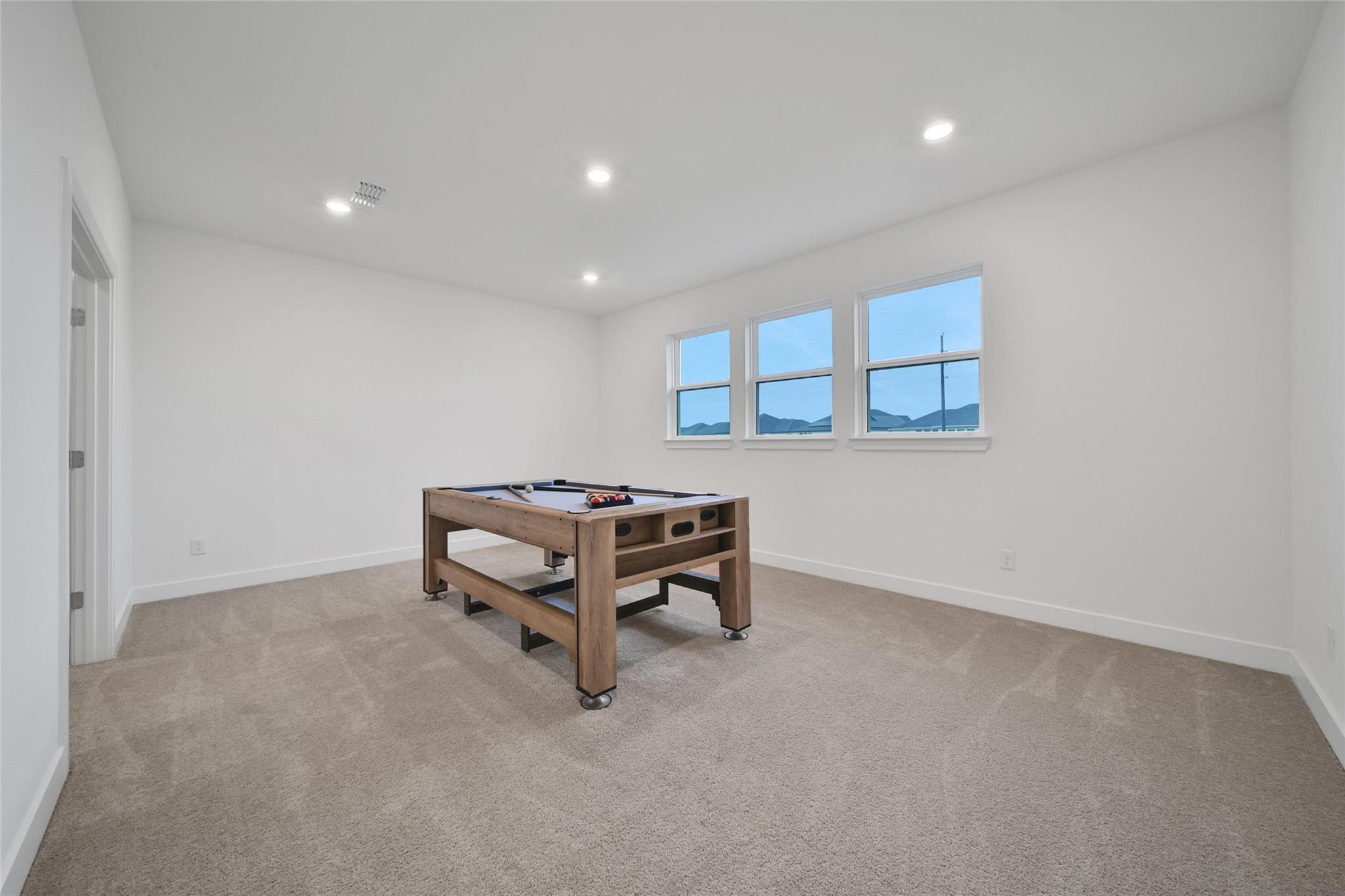 Sugar Land, Texas, 77479, United States, 5 Bedrooms Bedrooms, ,5 BathroomsBathrooms,Residential,Active,2041678