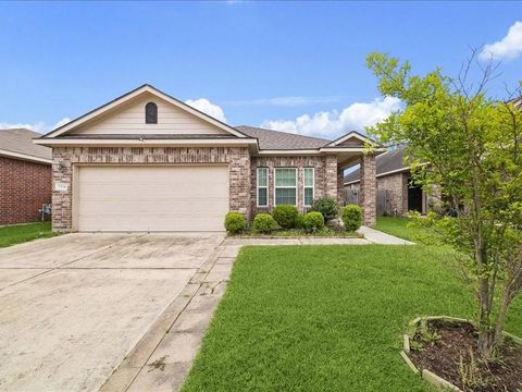 Photo of 7534 Abbey Point Lane, Houston, TX 77049 (MLS # 22333754)