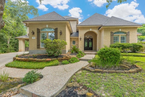 Photo of 74 W Thymewood Place, The Woodlands, TX 77382 (MLS # 69134164)