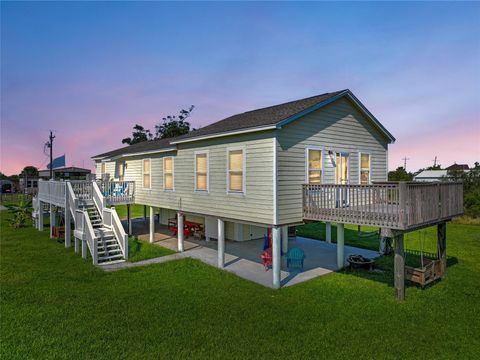 Photo of 1120 N Monkhouse Drive, Crystal Beach, TX 77650 (MLS # 86193897)