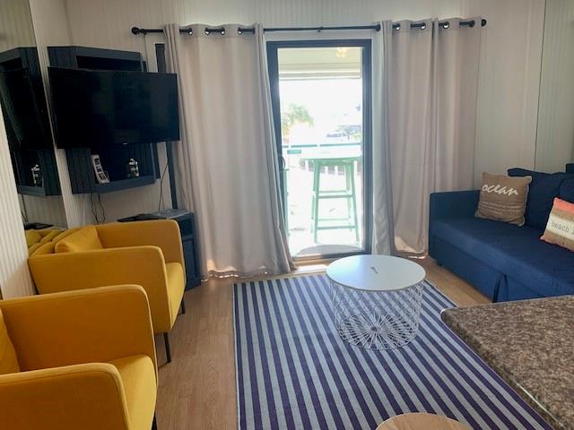 6102 Seawall Boulevard 156