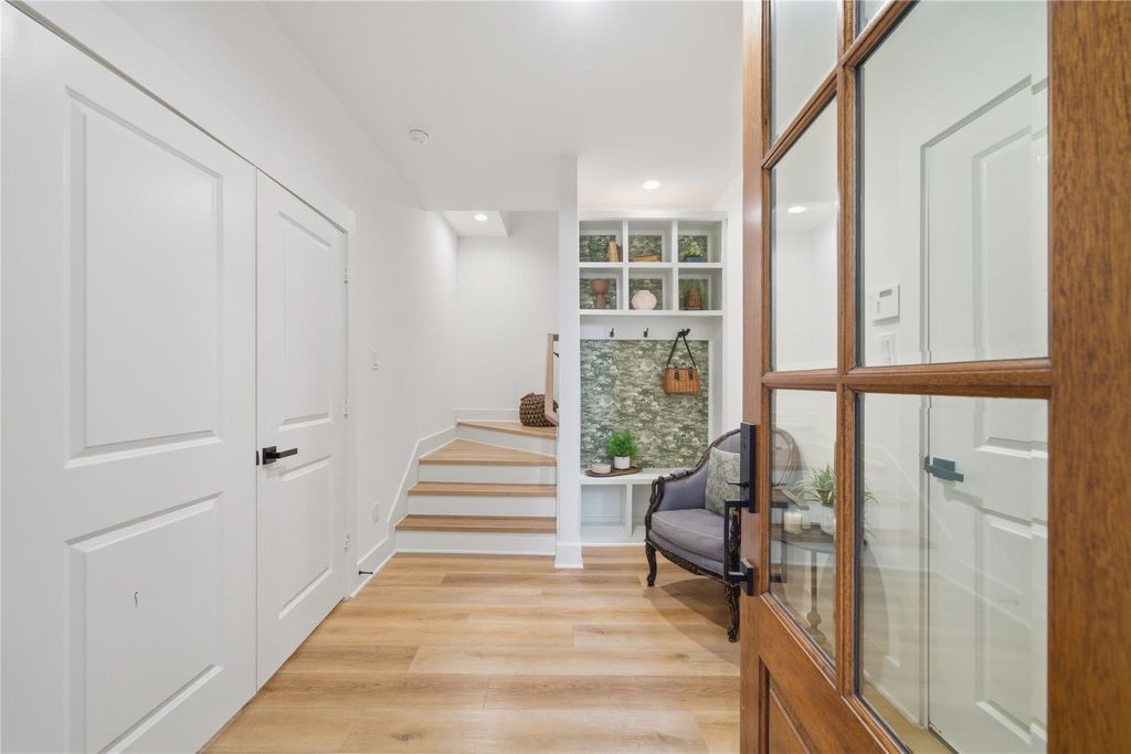 Photo of 1307 E 27th Street, Houston, TX 77009 (MLS # 77576894)