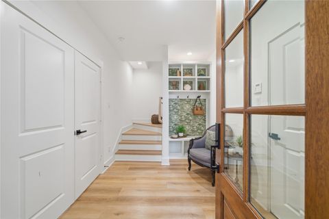 Photo of 1307 E 27th Street, Houston, TX 77009 (MLS # 77576894)