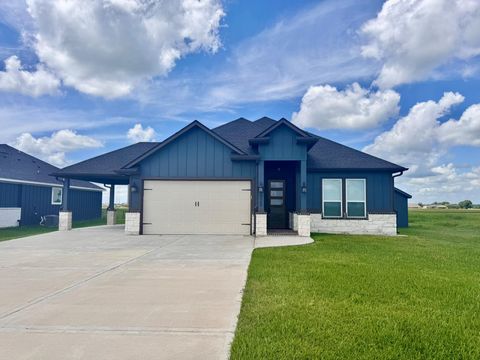535 Longhorn Trail Angleton TX 77515