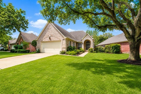 Homes For Sale - 1835 Fantasy Woods Drive<br/> Houston, TX 77094