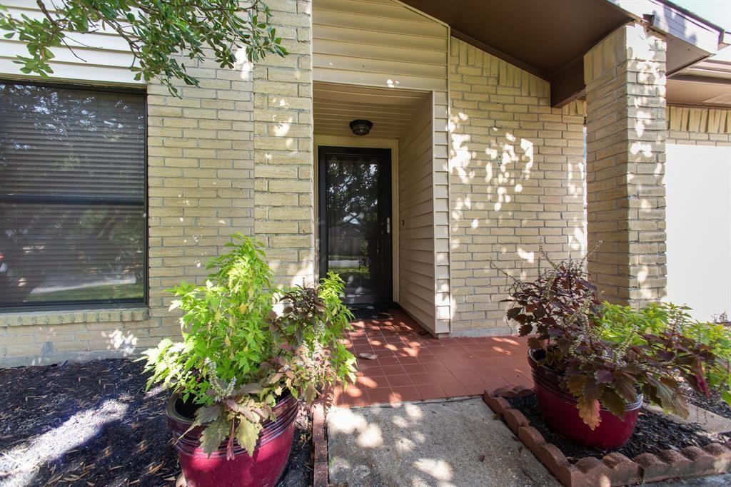16031 Windom Drive