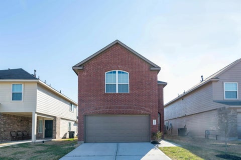 Photo of 13235 Ingram Gap Lane, Houston, TX 77048 (MLS # 85284064)