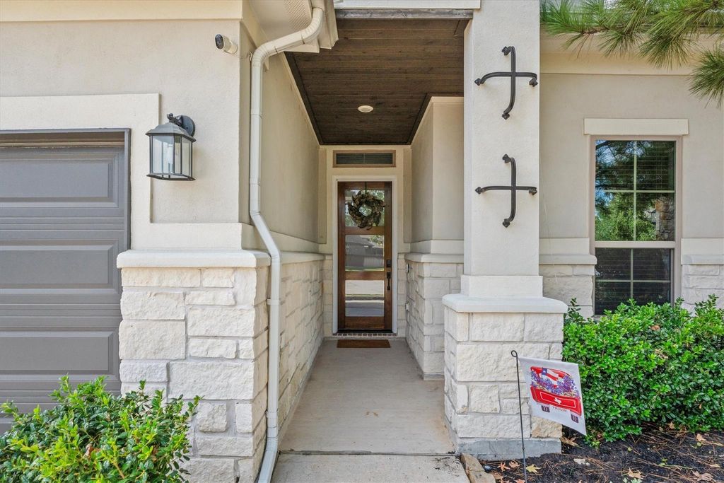 Photo of 4300 Silver Oak Place, Spring, TX 77386 (MLS # 61034357)