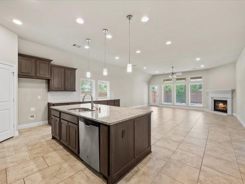 Photo of 2503 Elmwood Trail Trail, Katy, TX 77493 (MLS # 71302451)