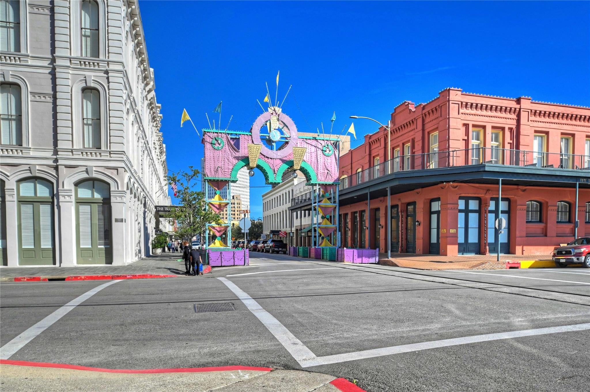 2028 Mechanic Street