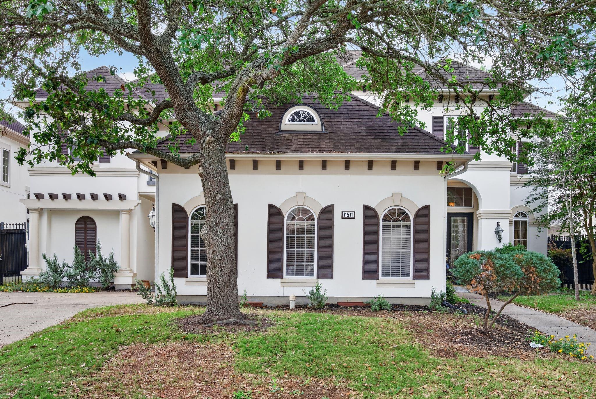 11511 Gallant Ridge Lane