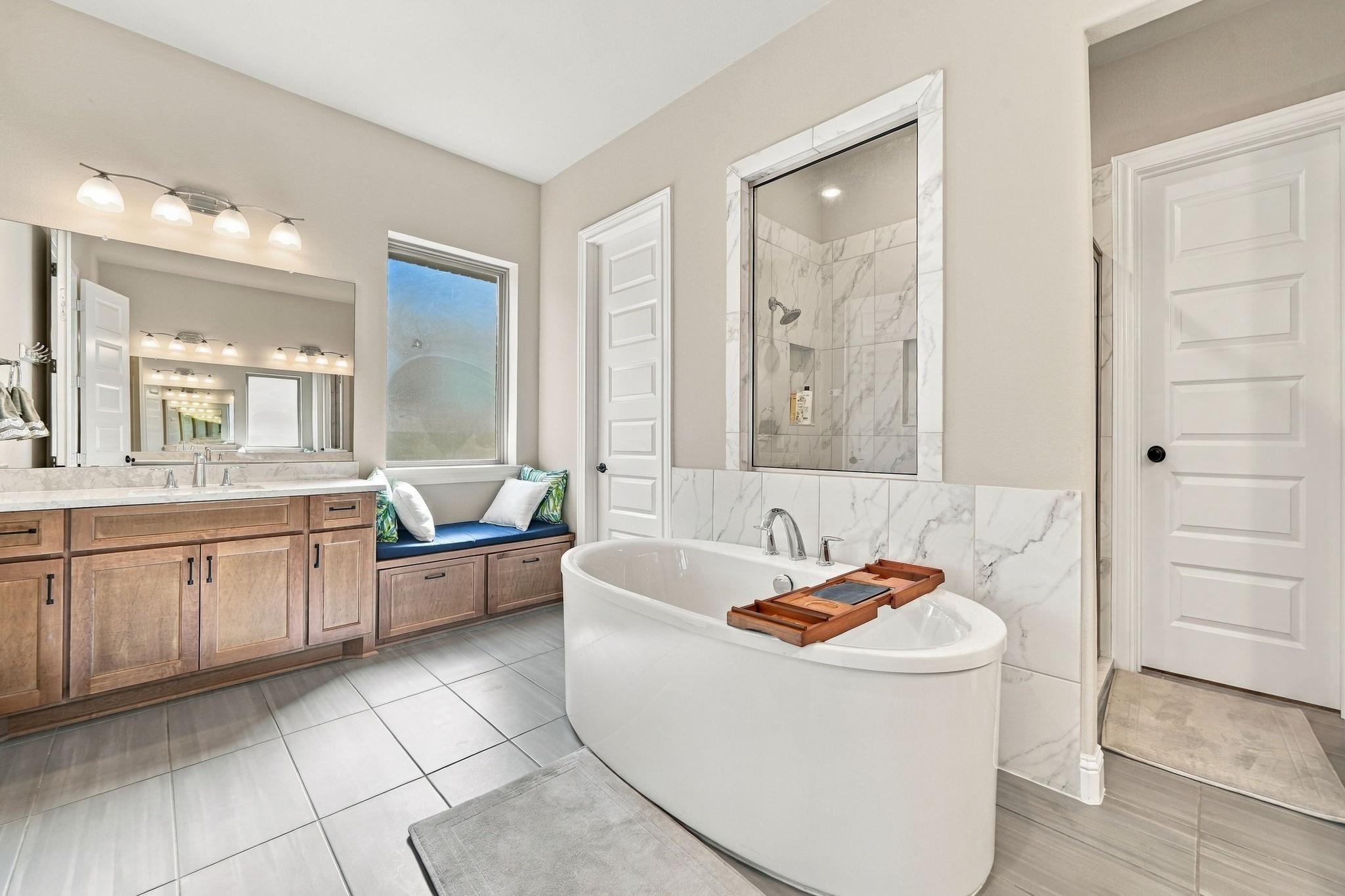 10511 Harvest Oak Court