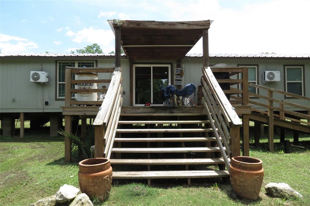 Photo of 177 White Oak Drive, Trinity, TX 75862 (MLS # 39135171)
