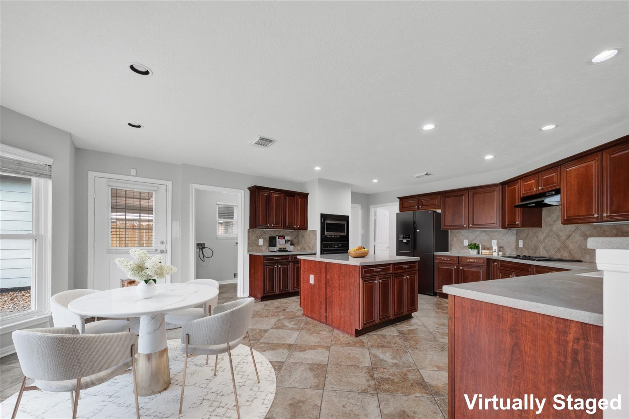 2306 Winecup Lane