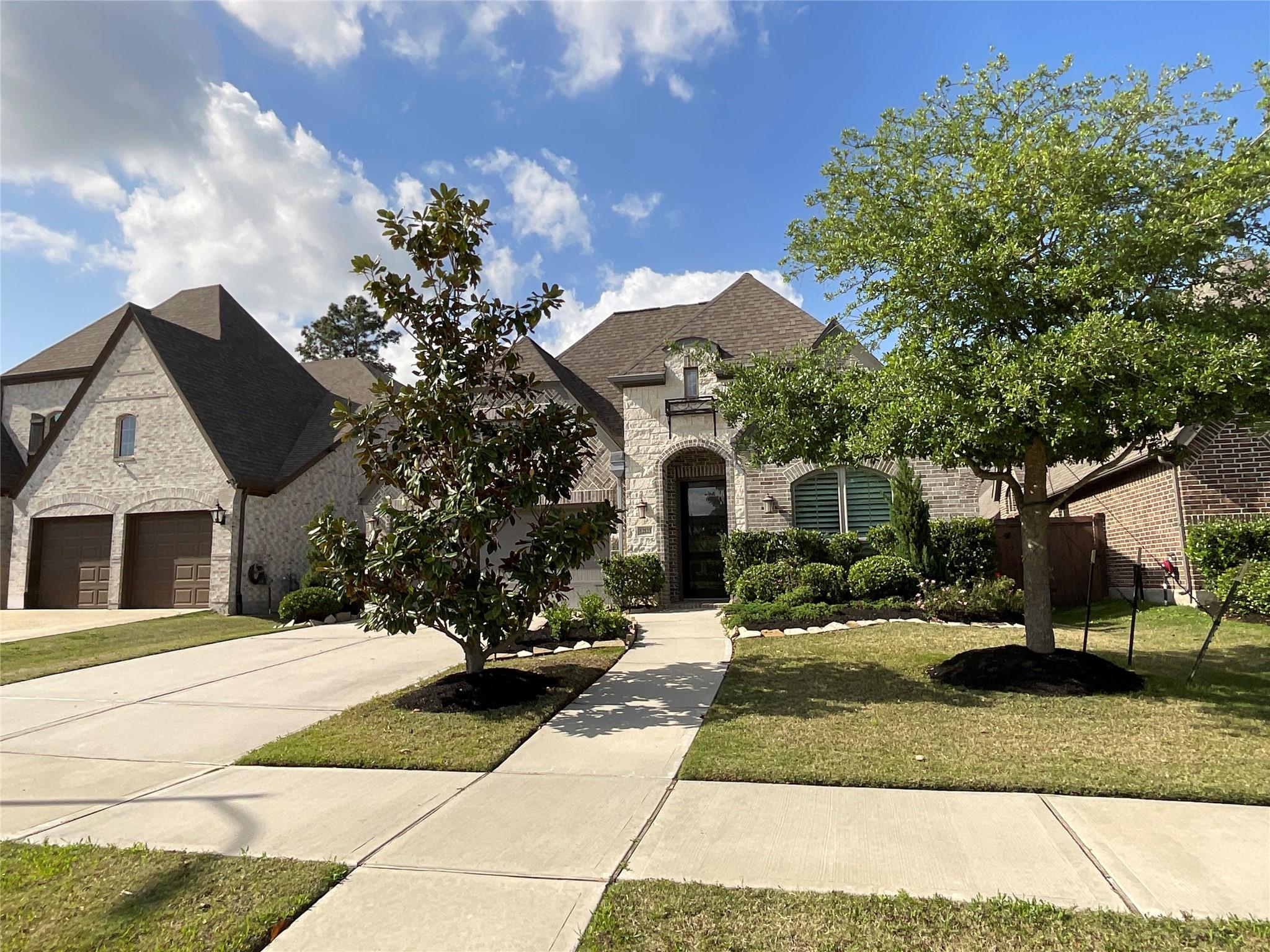 12123 Woodnote Lane