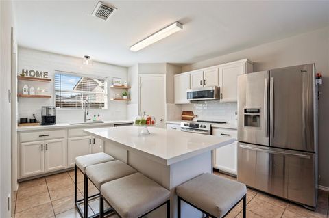 Photo of 5404 Rio Alamo Street, Rosharon, TX 77583 (MLS # 83728132)