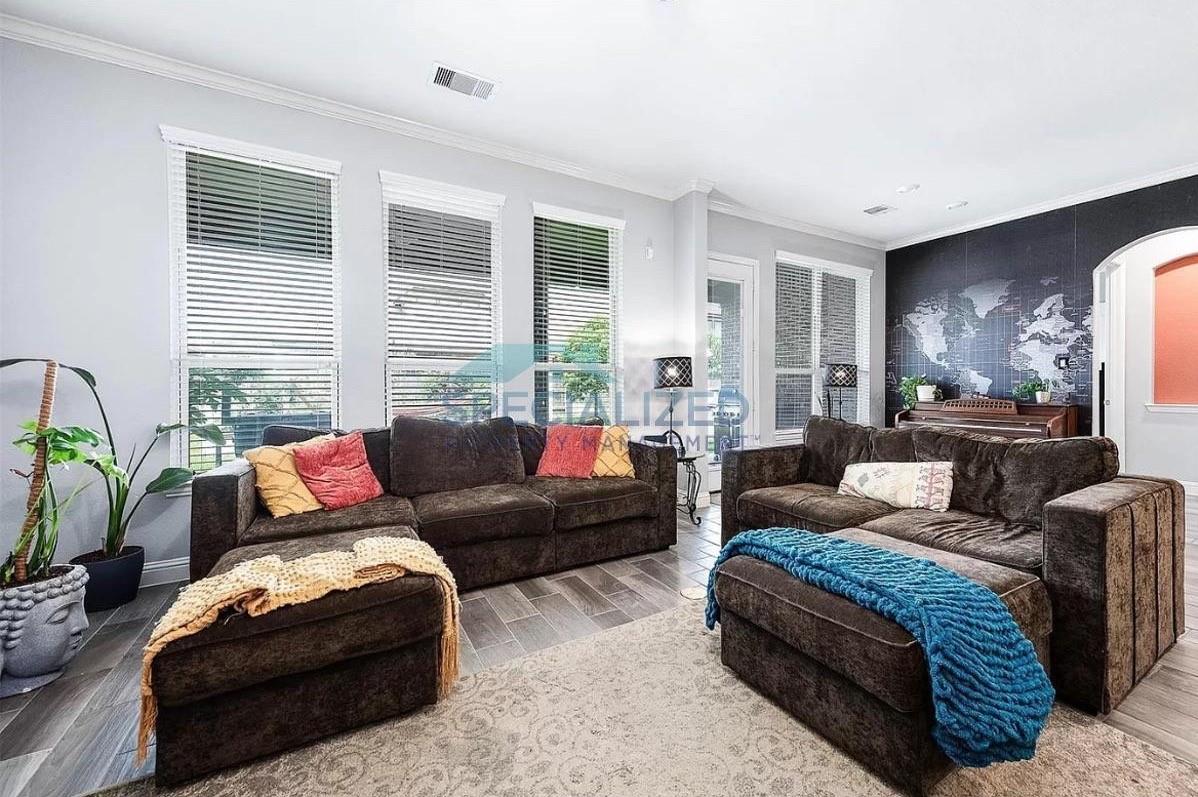 2316 Sterling Hollow Lane