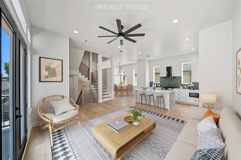 Photo of 1005 Kern Street #B, Houston, TX 77009 (MLS # 36761709)