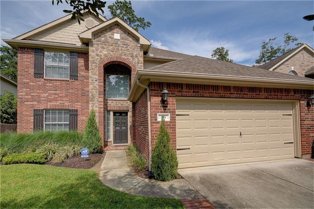 Photo of 174 Spindle Tree Circle, The Woodlands, TX 77382 (MLS # 1091502)