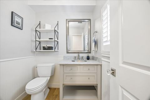 Tiny photo for 1741 Banks Street, Houston, TX 77098 (MLS # 41006891)