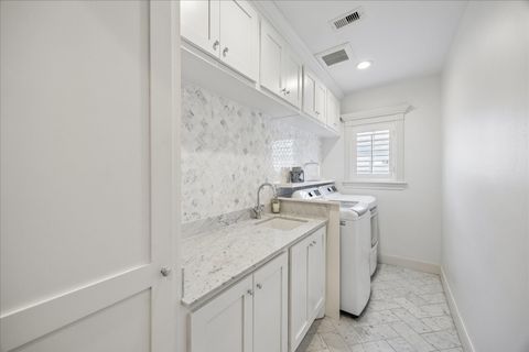Tiny photo for 1741 Banks Street, Houston, TX 77098 (MLS # 41006891)