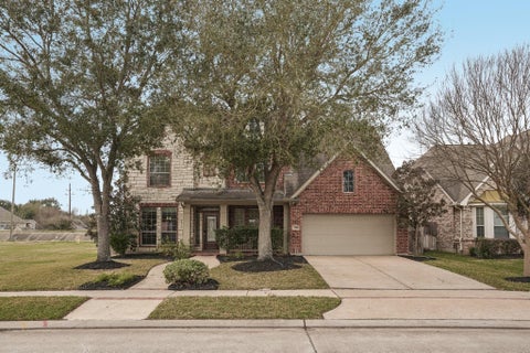 Photo of 1314 Ravenel Lane, Sugar Land, TX 77479 (MLS # 32630834)