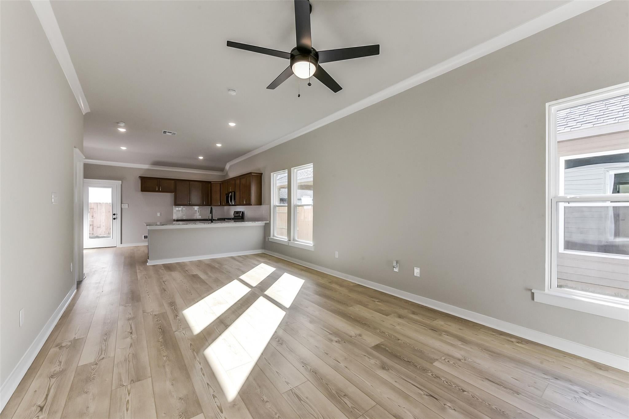 822 Countryside Glade Lane