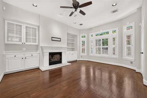 Condo For Rent - 6308 Schuler Street<br/> Houston, TX 77007