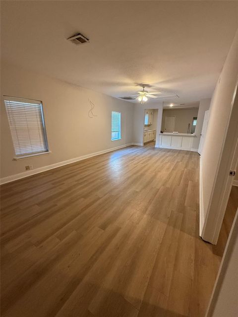 320 Delaware Street Houston TX 77029