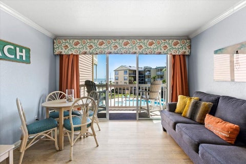 Photo of 6300 Seawall Boulevard #6208, Galveston, TX 77551 (MLS # 75421836)