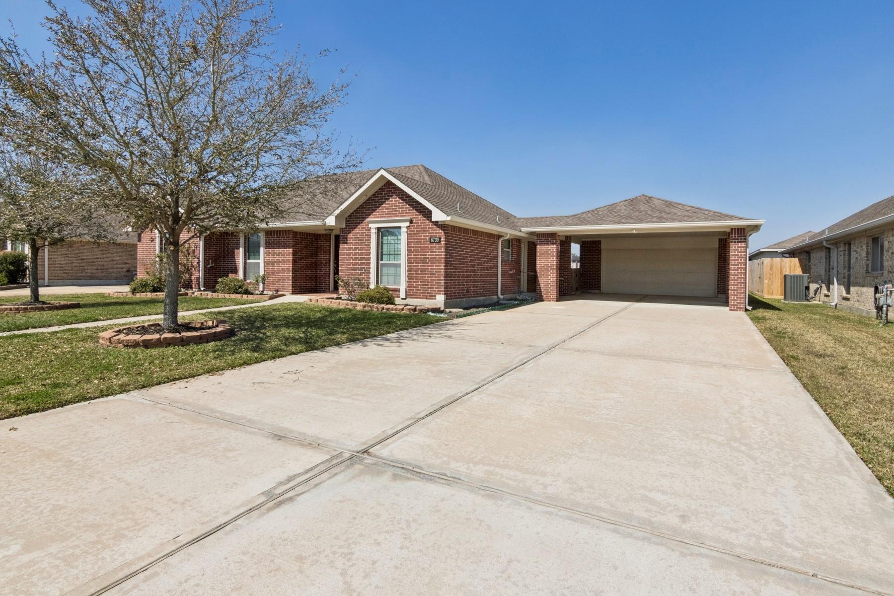 6739 Conroe Circle