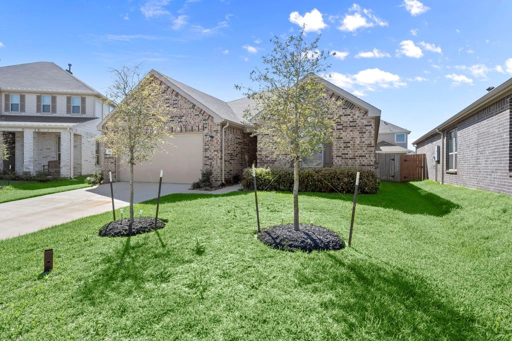 Photo of 15311 Silver Breeze Lane, Houston, TX 77044 (MLS # 88559658)