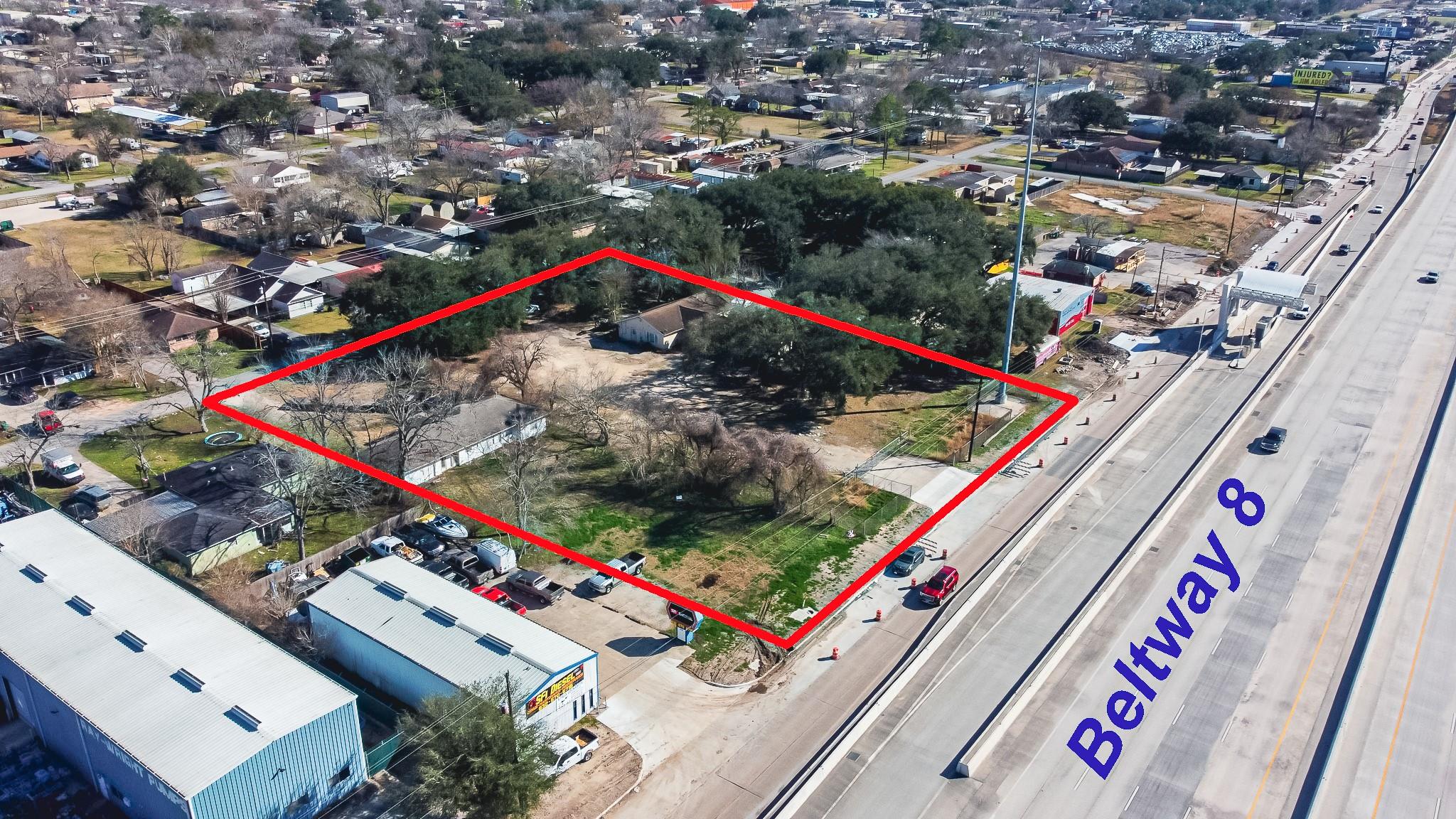 2710 Oleander Drive
