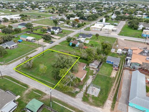 Photo of 0 Cedar Street S, Matagorda, TX 77414 (MLS # 44981855)