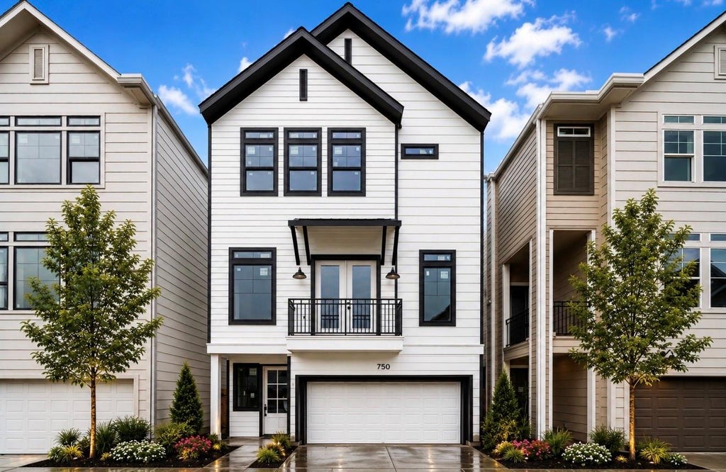 Photo of 754 Curtin Street, Houston, TX 77018 (MLS # 61039662)