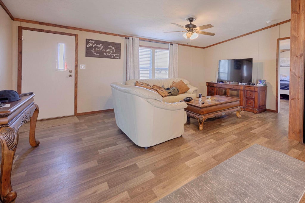 Photo of 5133 W Us Highway 90, Schulenburg, TX 78956 (MLS # 64973666)