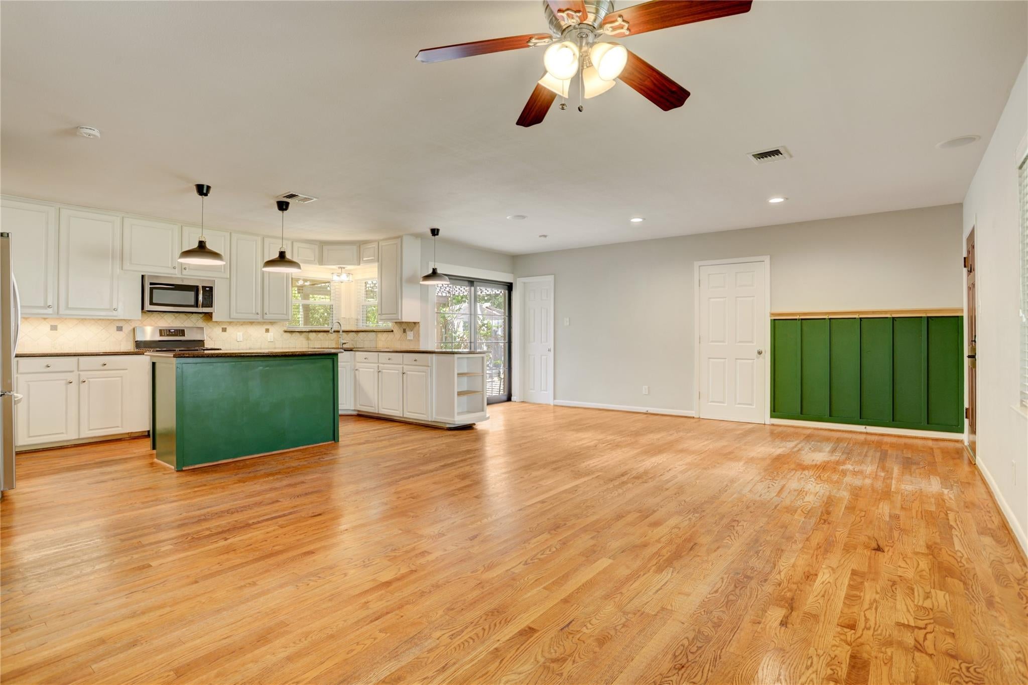 867 Judiway Street
