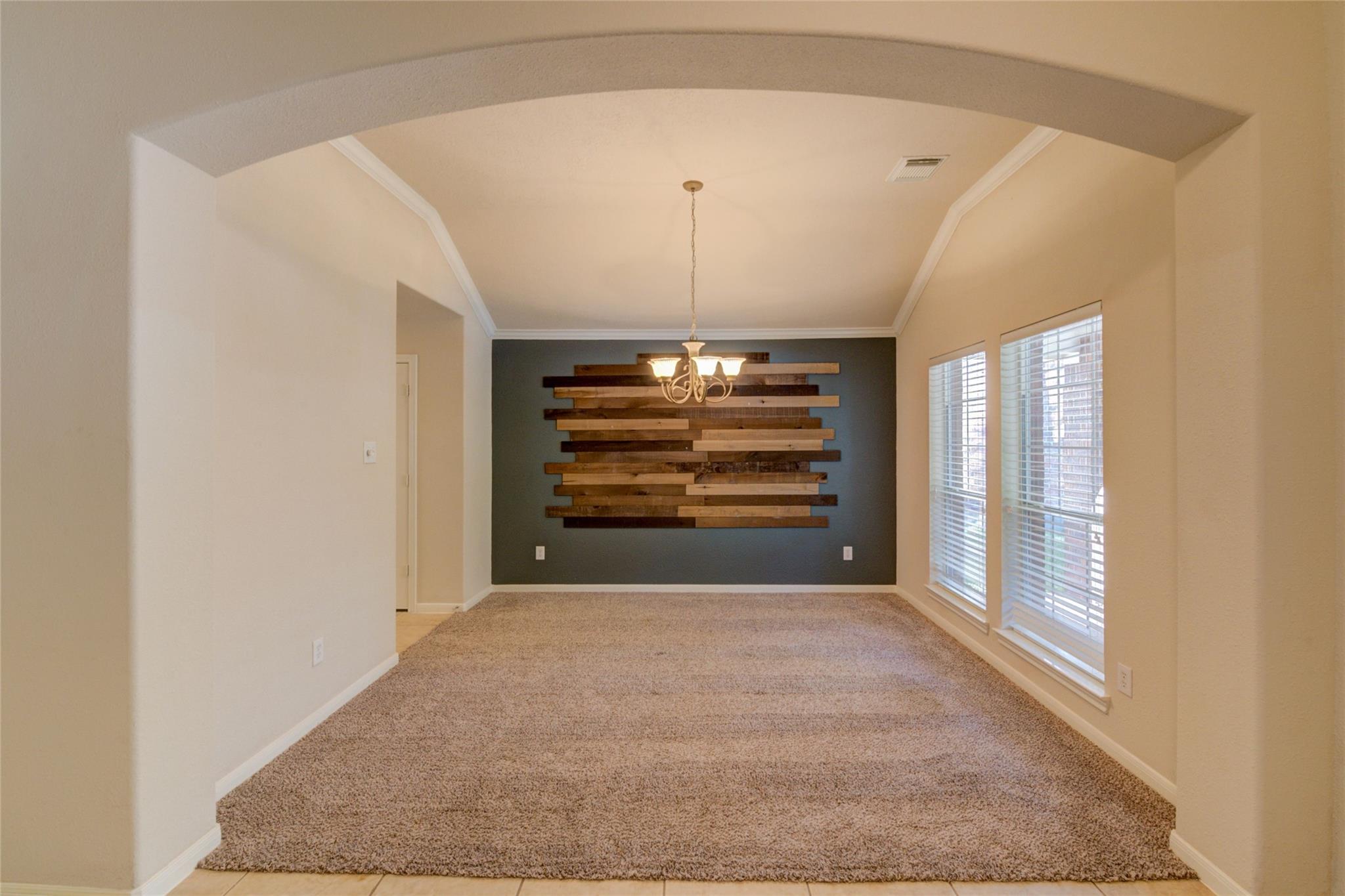 11 Ebony Oaks Place